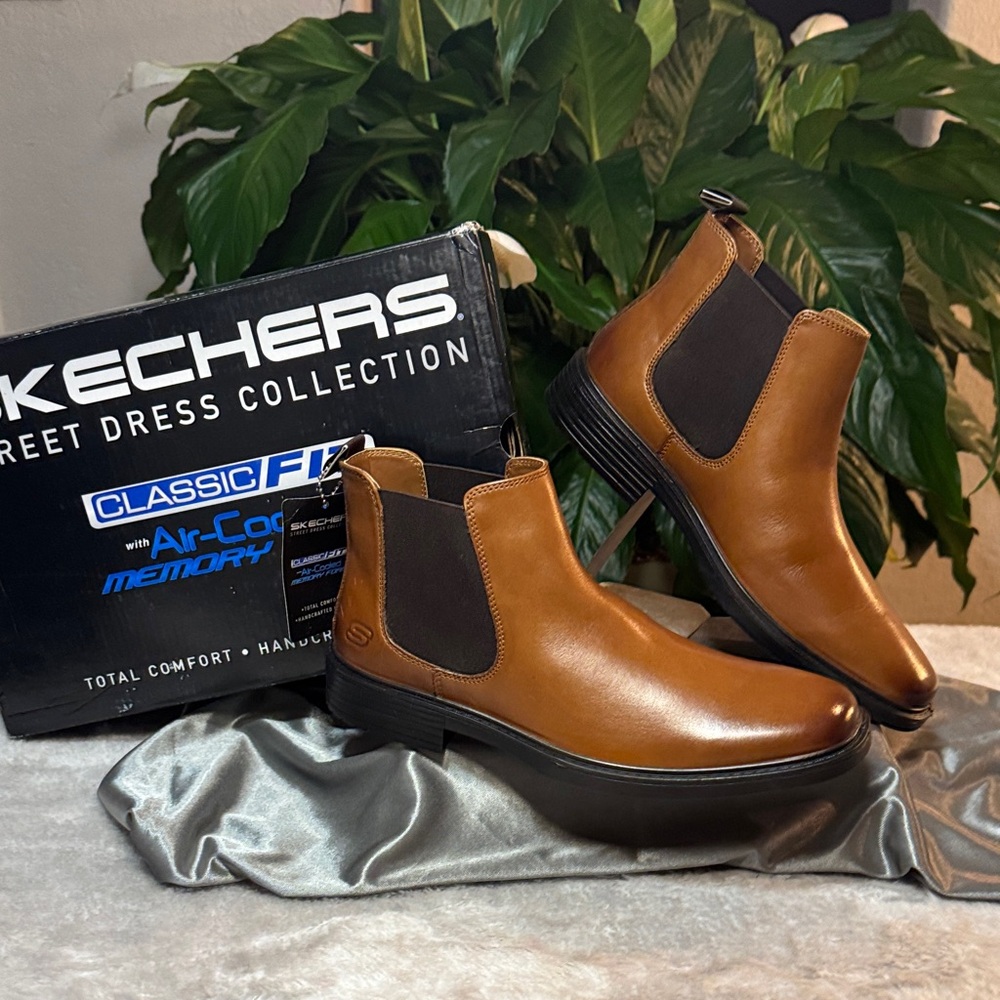 Skechers Men's Brown Chelsea Boots